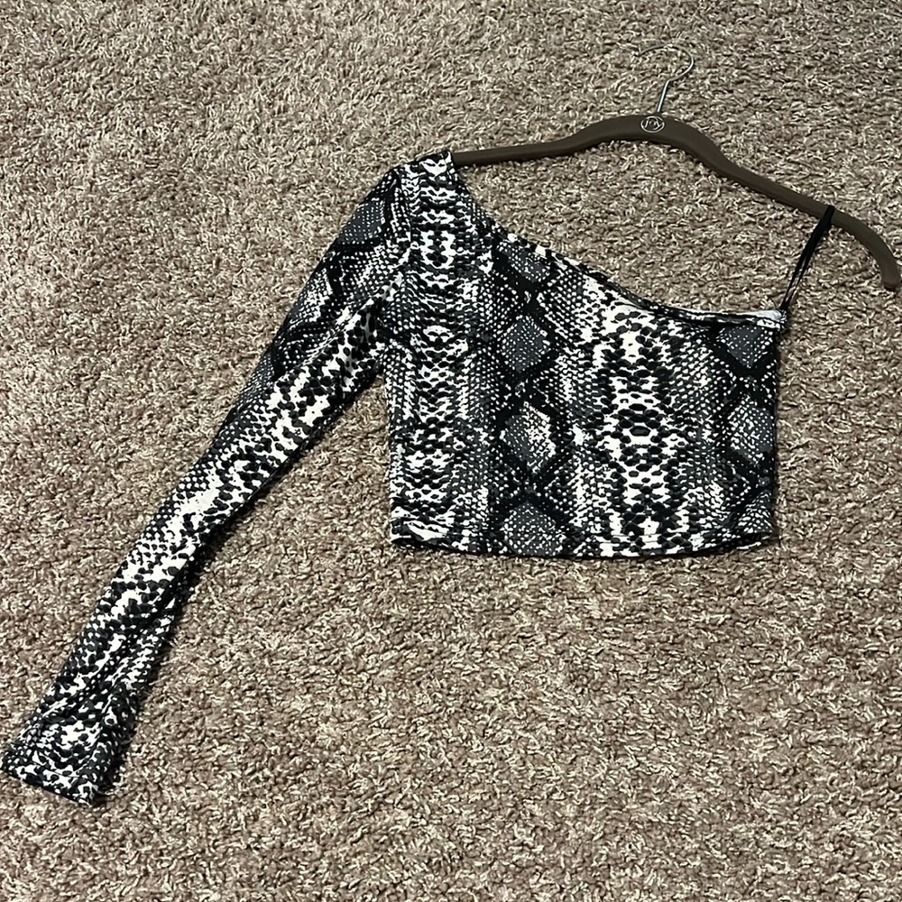 SHEIN top